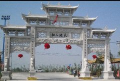<b>三门五楼花岗岩石牌坊价格怎么估算</b>