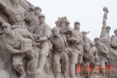 抗战人物雕塑有哪些特点？