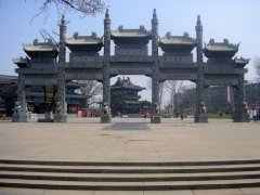 辽宁鞍山千山大佛寺牌坊