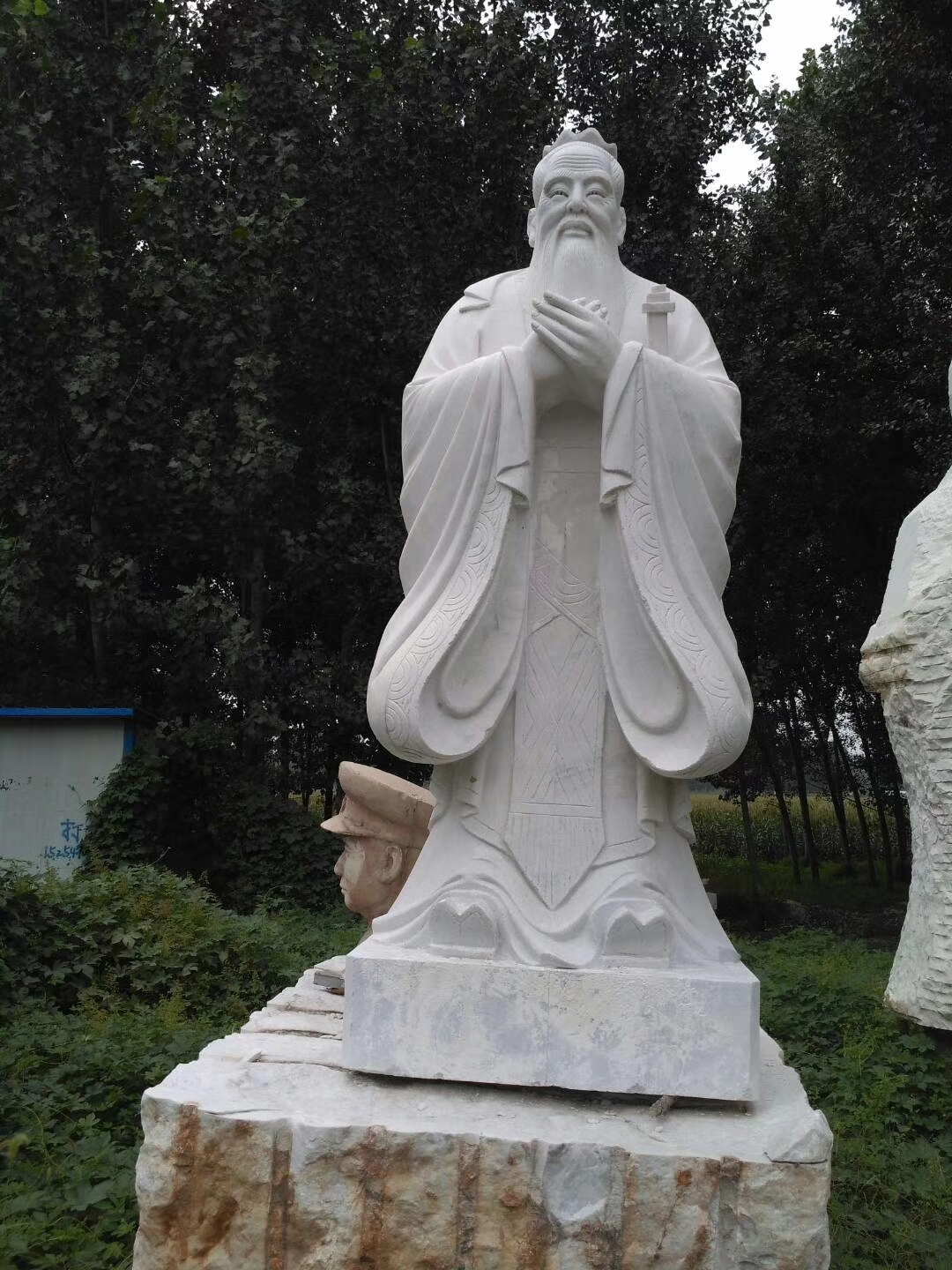 人物雕塑